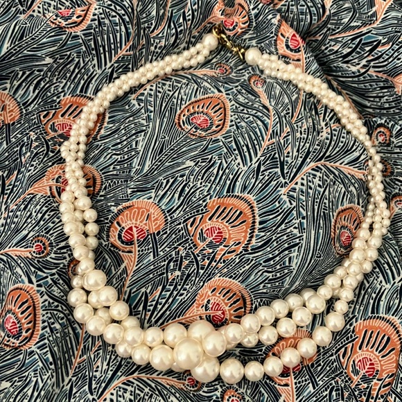 Vintage Rmn Faux Pearl Layered Three Strand Necklace - Picture 2 of 4